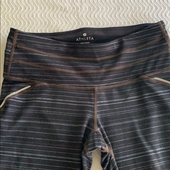 Athleta Capri leggings - Picture 2 of 7